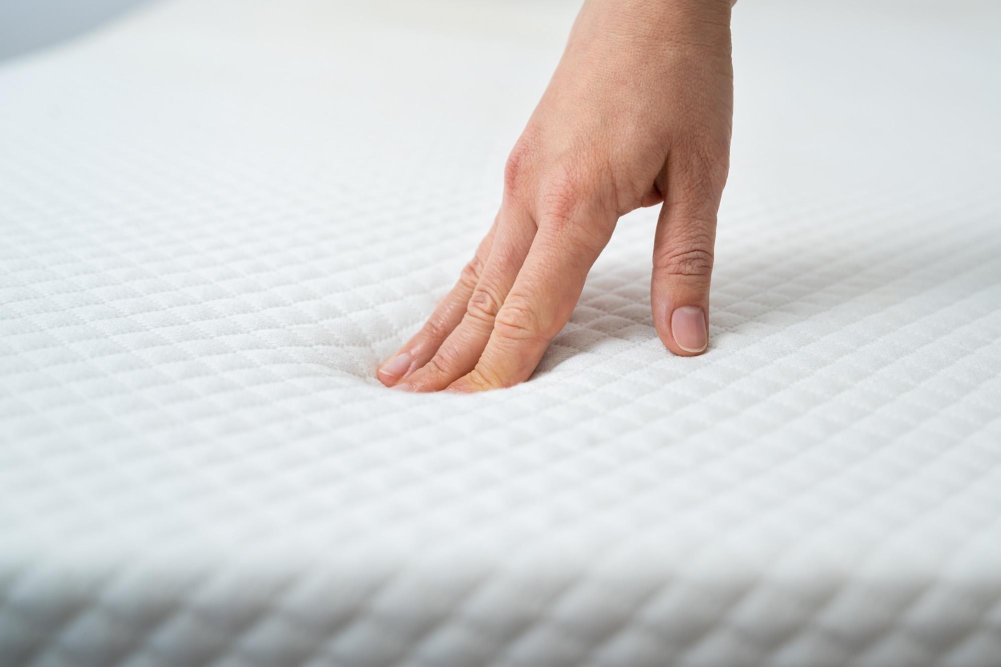 The Hybrid Mattress Advantage: The Best of Both Worlds 